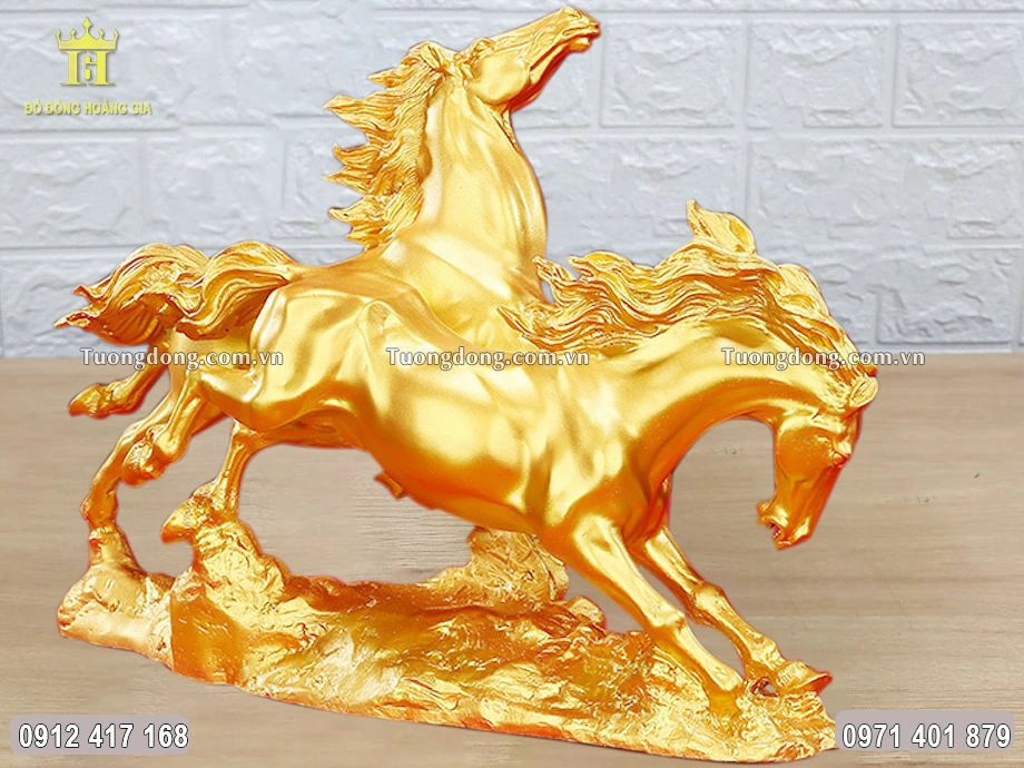 Gia chủ tuyệt đối không đặt vật phẩm thẳng xuống đất, tại nơi bụi bặm hay tối tăm